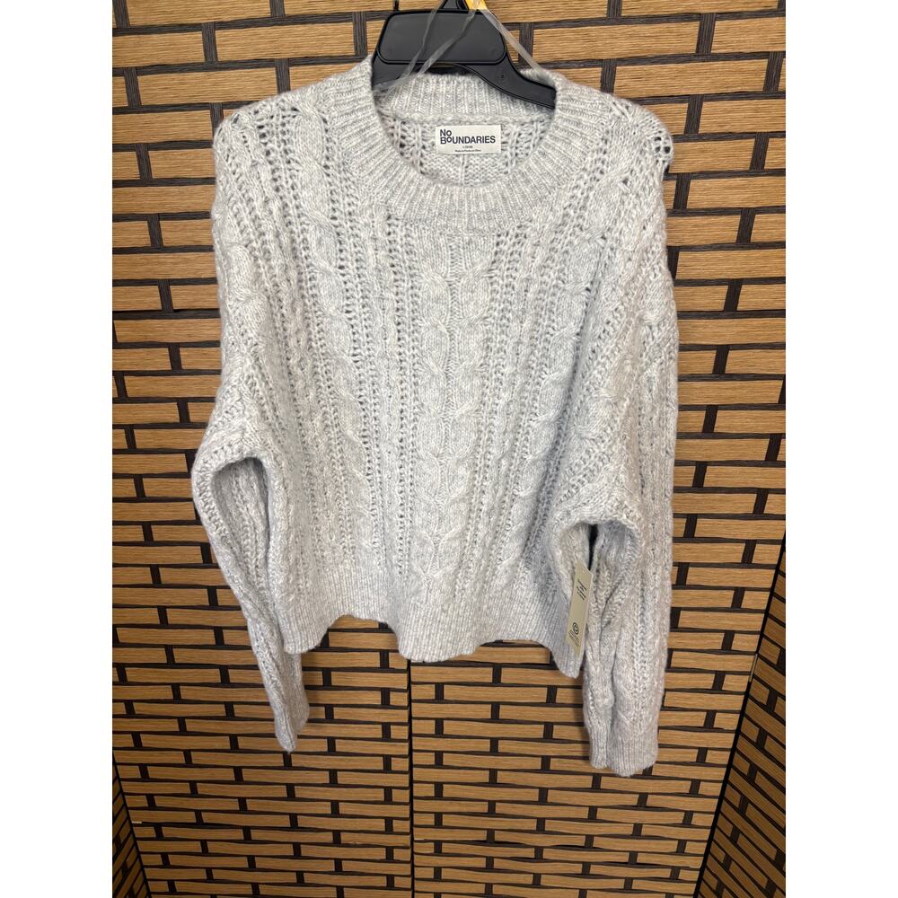 No Boundaries Gray Cable Knit Sweater Size Large